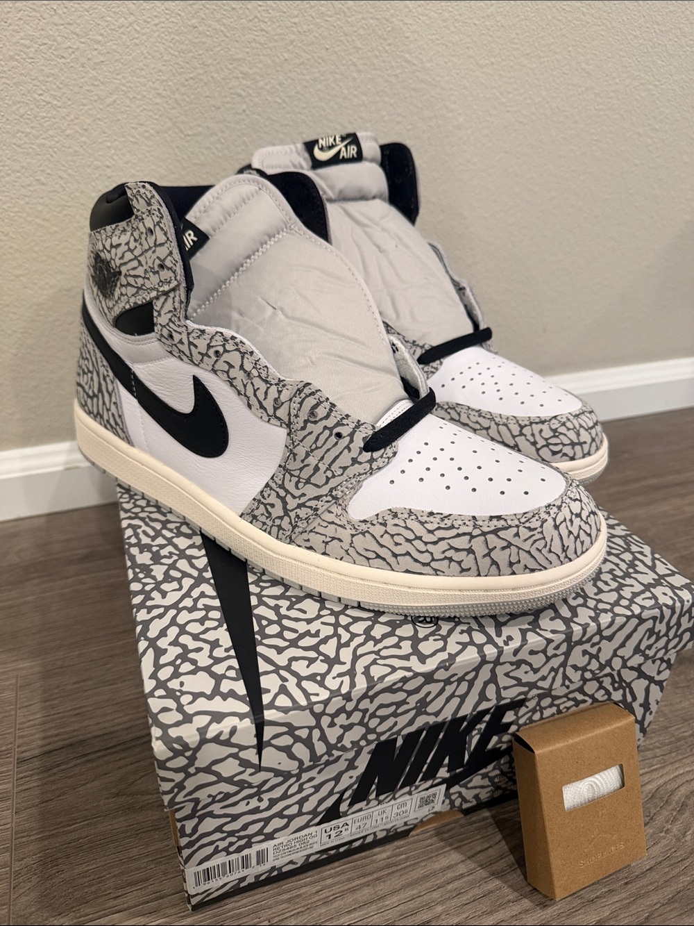 Jordan 1 Retro High OG White Cement Shoes Men’s Size 12.5
